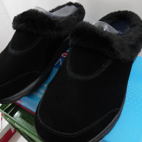 skechers go walk suede clogs with faux fur